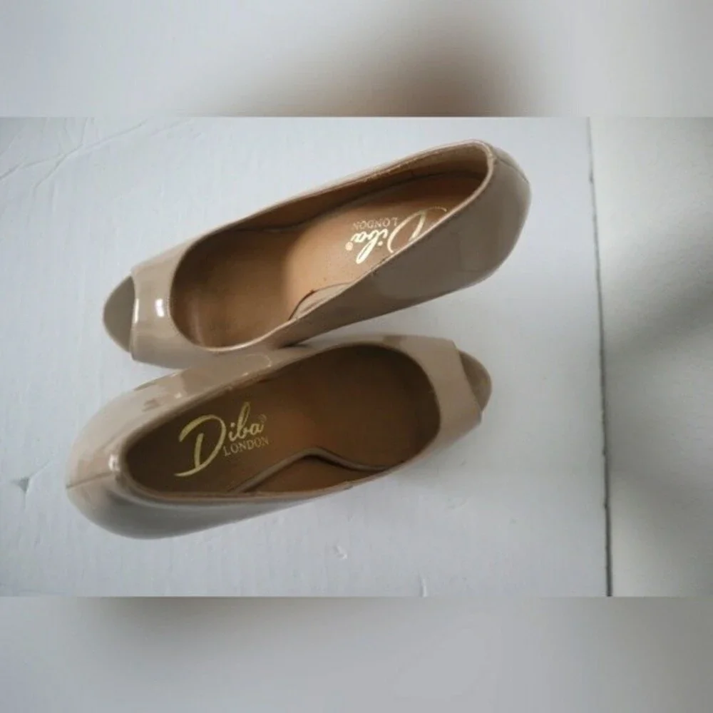 Diba London Open Toe Platform Size 7.5M